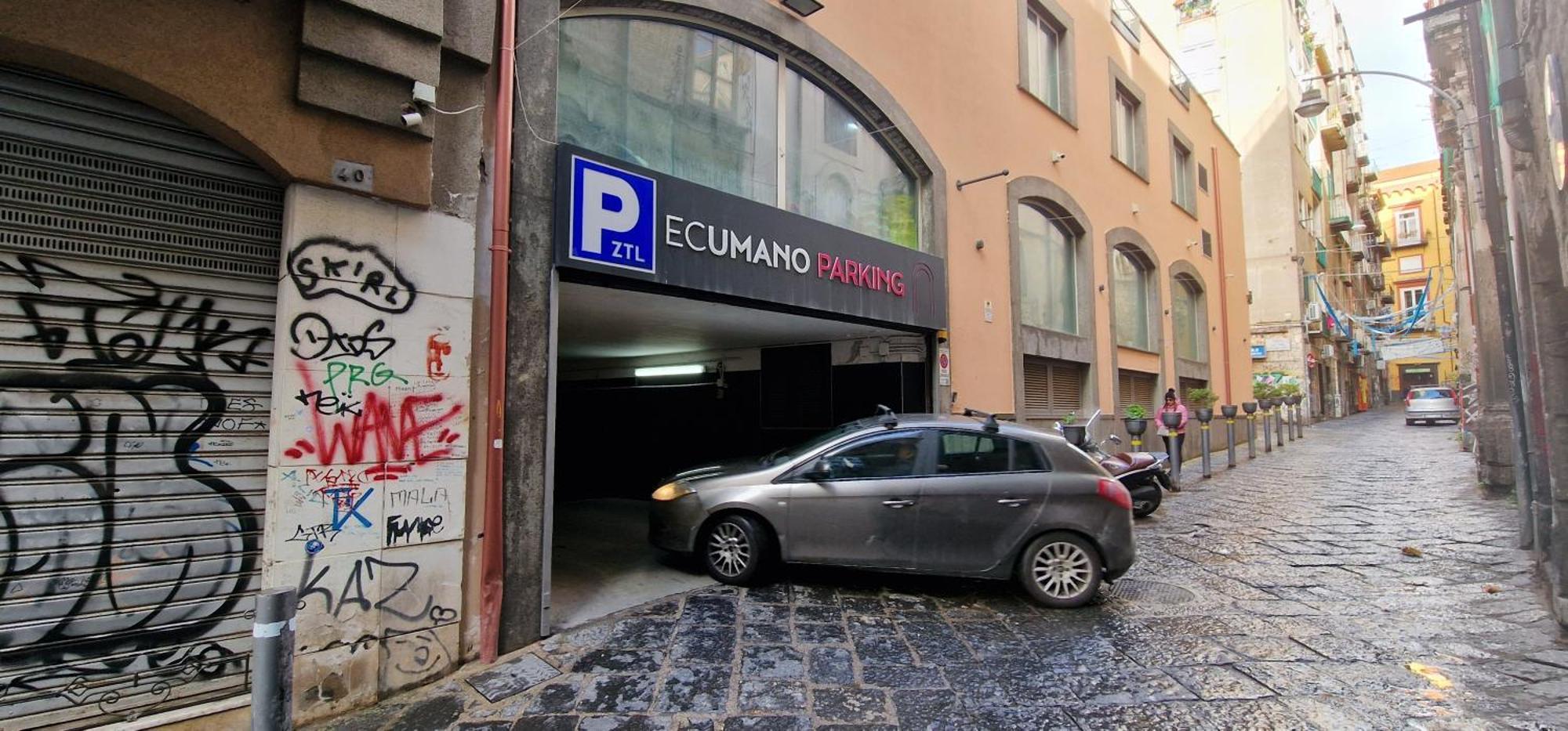 Sciuscia Beb Spaccanapoli Exterior photo